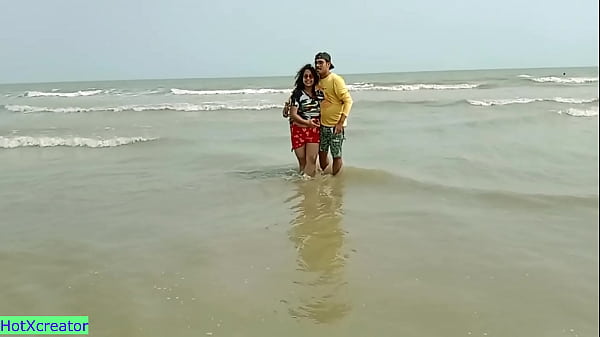 Play MP4 - Indian young Boss travelling with his beautiful PA&excl; Penis going down while fuck her&excl;&excl;