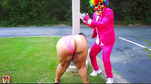 Gibby The Clown Pounds Out Latina Bbw For Free Outside In Atl thumbnail