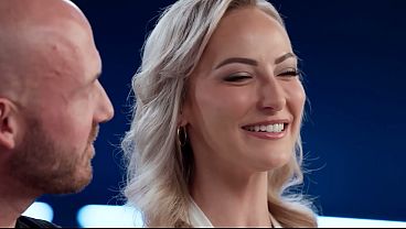 Nonton Ive Never Had Anyone Not Ask Me Back. Curvaceous And Confident, Jackie Is A Blue-eyed Dream Girl And Trophy Wife. But This Lady Has Needs Her Husband Is Happy To Satisfy, And Theres No Way He Can Satisfy Them Without Help. thumbnail