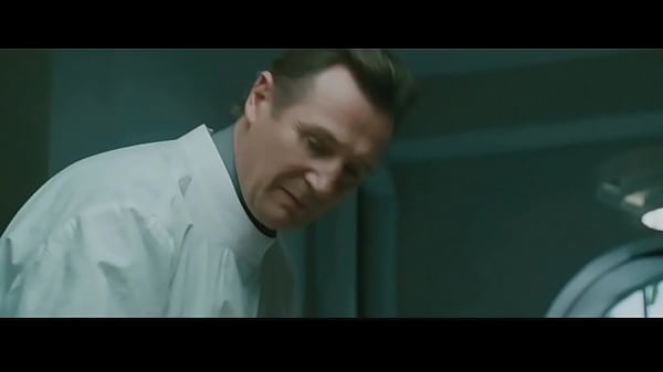 Christina Ricci in After.Life (2009) - 6 