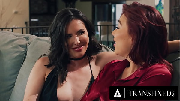 Play MP4 - TRANSFIXED - Curious Redhead Emma Rose Has First Lesbian Experience With Married Babe Casey Calvert