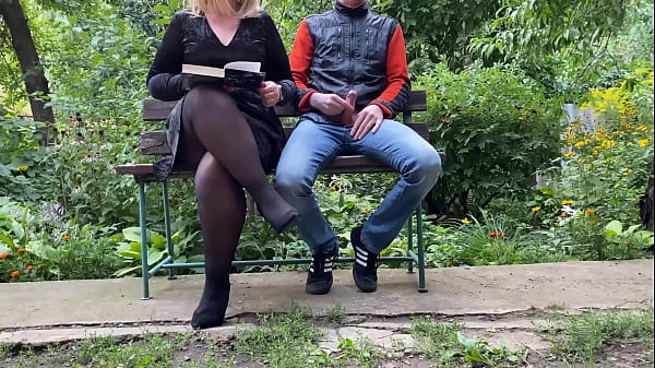 Play MP4 - Curvy step mother jerks off her step son in the park while reading a book