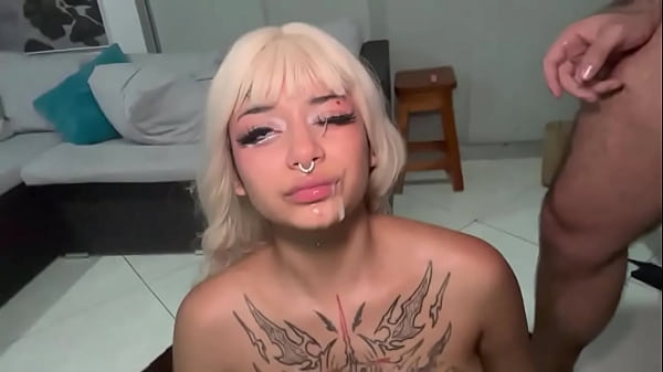 She&rsquo;s mad the cum got in her eye