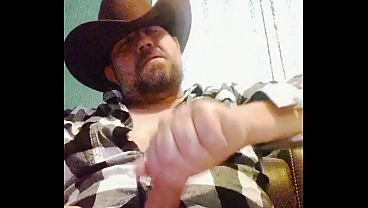 WANT TO RIDE THIS COWBOY 