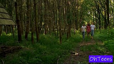 Nonton Two Guys Seduce Good Looking Stud In The Forest - Free thumbnail