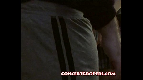 Play MP4 - groped in concert