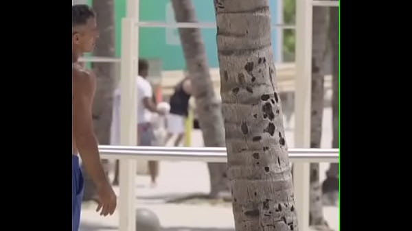 Nonton Hot Secret Rir thumbnail