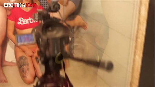 Play MP4 - Sadira Hotwife - Wet - EROTIKAXXX - Complete scene