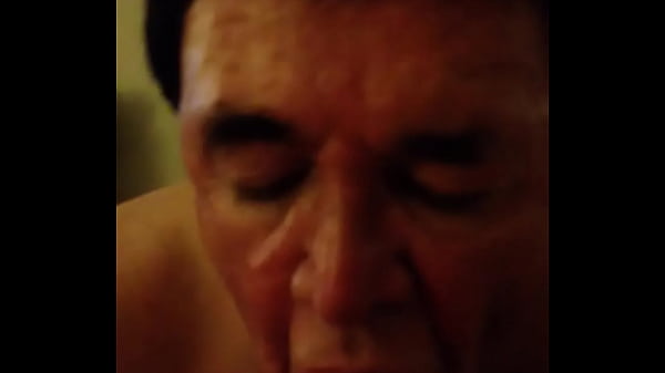 Play MP4 - Sucking my friend cock espontaneus when he show it to me