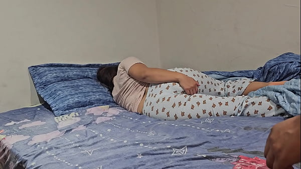 Rapidin Con Mi Hermanastra Se Enoja Por Que No La Dejo Descansar Si No Que Le Meto La Verga A La Muy Putita thumbnail