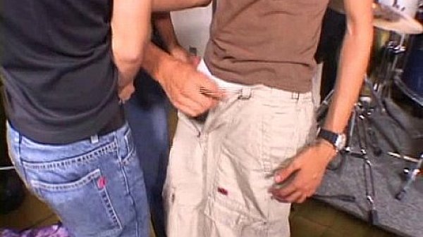 More Bareback Latin Twinks thumbnail