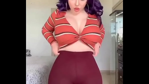 Quien es ella