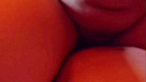 Play MP4 - Gordo se coge a jovencita nalgona en el hotel parte 2