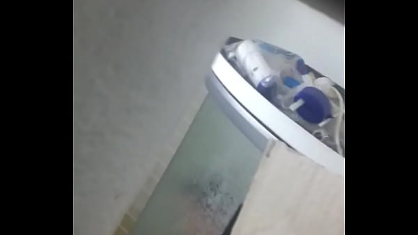 Quay l&eacute_n em rể chim to