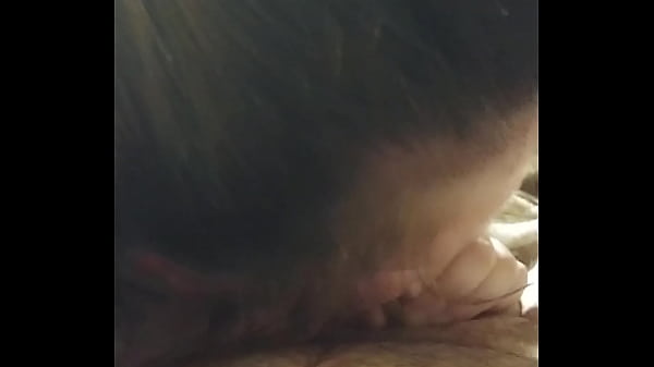 Play MP4 - Late night blow job