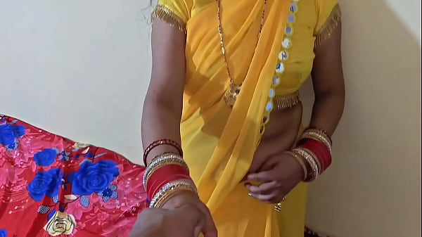21 year old Indian Just Married Wife First time Orgasam Desi Woman 