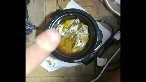 Showing my dinner whos the chicken here