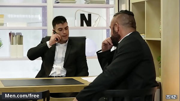 Play MP4 - Fucking in the office with hunks Jessy Ares Pietro Duarte - Men&period;com