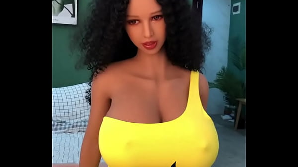 AUTOMATIC WOMAN_Hairstyle of the 80s volume asymmetry curls