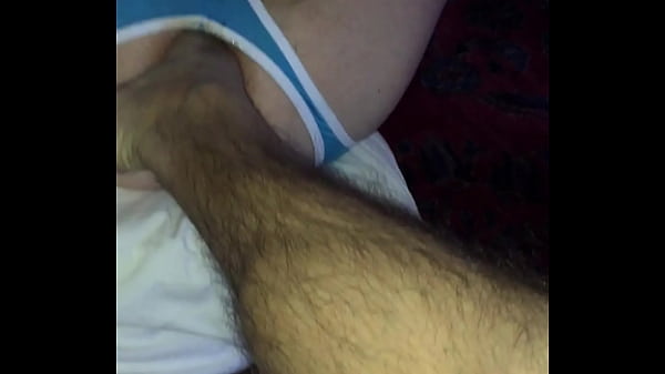 Play MP4 - fist fucking training