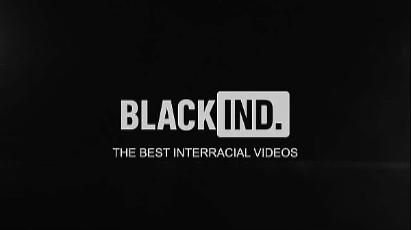 Nonton Ebony Babe Fucked Hard In Job Interview thumbnail