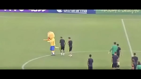 Nonton De 4 Tomando thumbnail