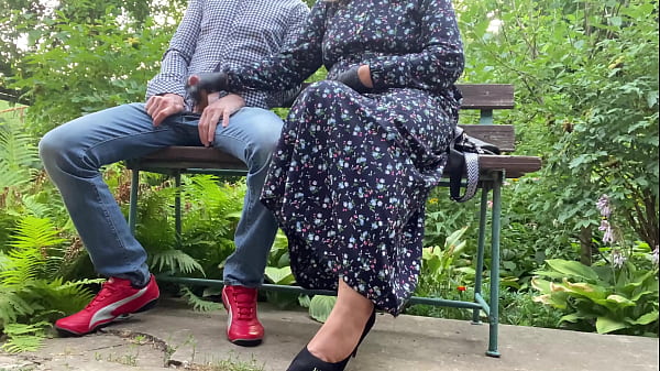 Play MP4 - Cum for hot milf cuckold hubby right outside