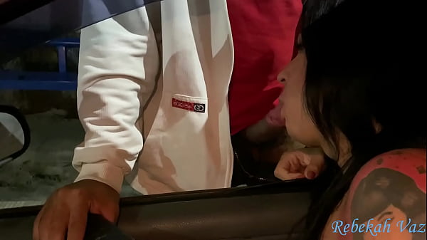 Transando Em P&uacute;blico Estranho A Ido Do Meu Namorado thumbnail