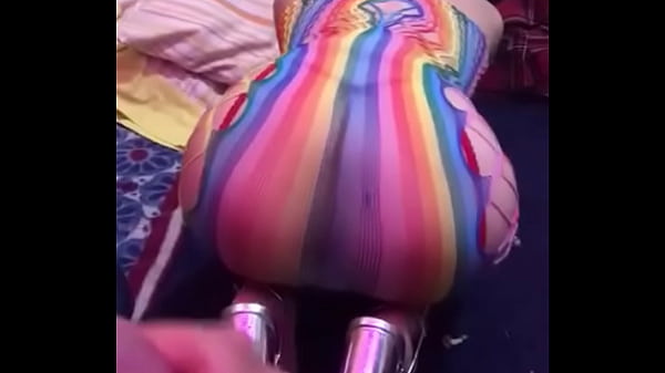 Provoca a su pareja con lencer&iacute;a 