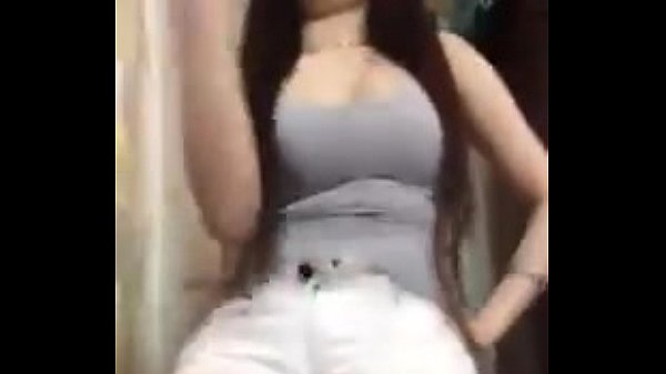 Sexy_asian girl dance on cam