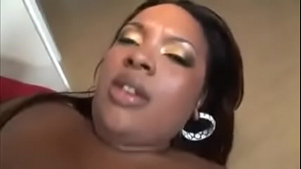 Amber Swallows VS Charlie Mac video thumbnail