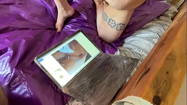 Play MP4 - Peter and Lana tribute to Juicy Juneys