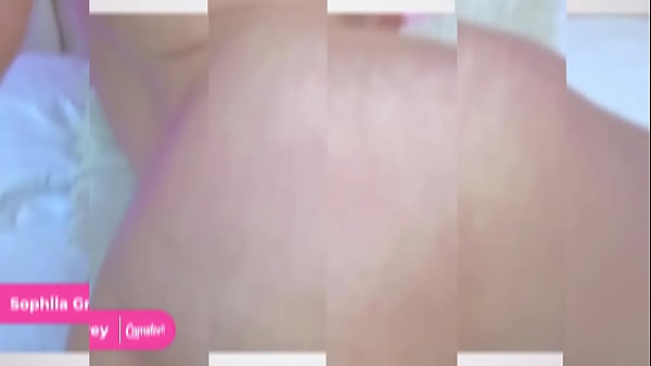 Nonton Camster - Sophiia Grey - Beauty In Heat Fingers Both Of Her Tight Pink Holes thumbnail