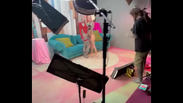 Posing in front of the camera with Nahlu :) -Behind the cam: Hectop Mundo-You wanna know what we did next ? ----#... 