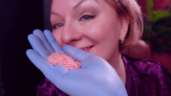 ASMR: popping candy, teeth fetish and medical gloves. 