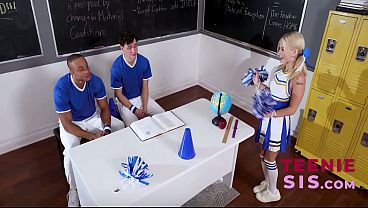 Big guys fuck a tiny girl interracial size gap