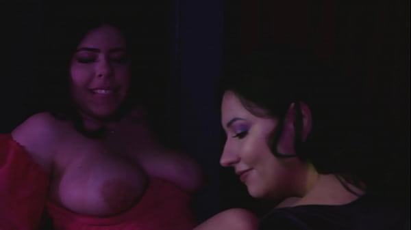 Alice Lins Has A Perfect Ass thumbnail