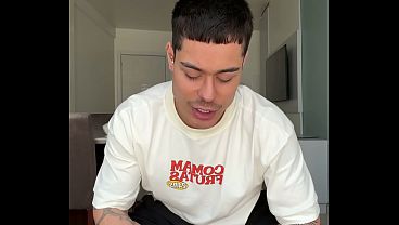 Gozando no cuzinho de borracha