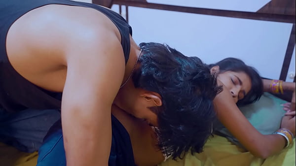 Play MP4 - Super hot stepsister spend one night with her stepbrother