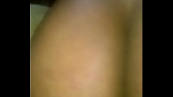 Play MP4 - mi cola caliente