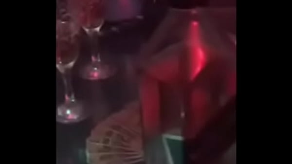 Nonton Cantor Famoso Seu Jeffrey thumbnail