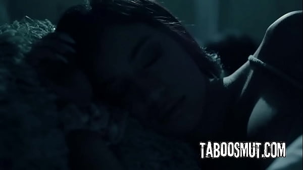 Nonton Latina Teen Fucks With Bestie's Stepbrother Behind Her Back thumbnail