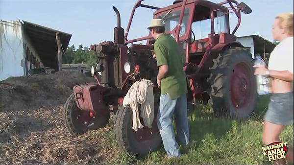 Valentina Blue is an attractive blonde who transformed her partner into a skilled practitioner of anal intercourse 