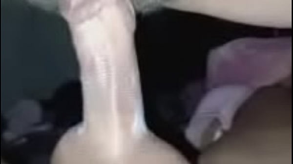 แหกหีสาวสวยเอาควยยัดรูแตดจนน้ำแตกเต็มรูหีของเธอ thumbnail