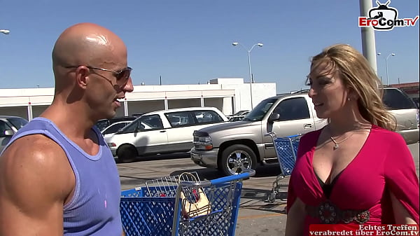 Bustytattooed blondeMilf pick up atthe street