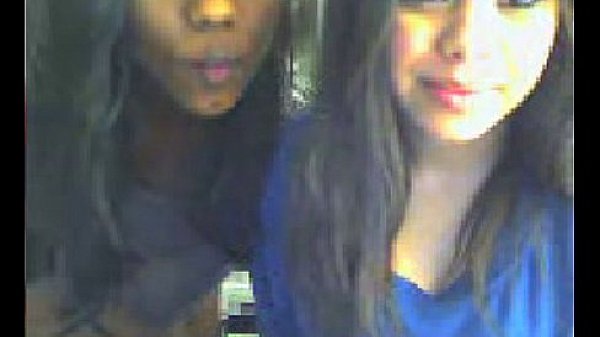 Nonton Black And White thumbnail