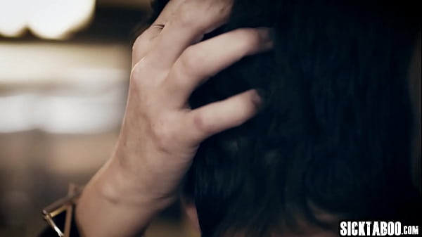 Blonde stepmom used stepsons cock before hefucked her