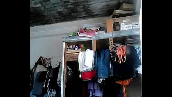 Nonton My Lil Thot Fingering Her Pussy For Me thumbnail