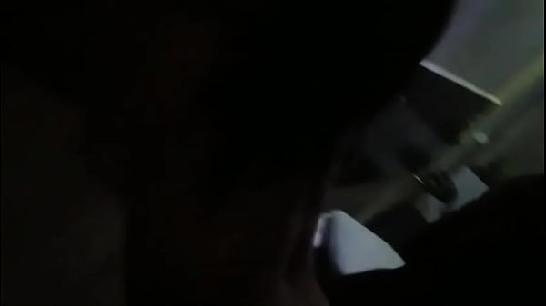 Pede com jeitinho que levar&aacute; rola at&eacute; o amanhecer 