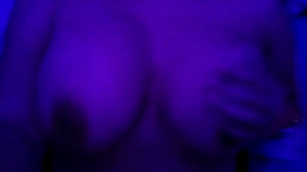 Play MP4 - MIS TETAS MIENTRAS ME FOLLAN